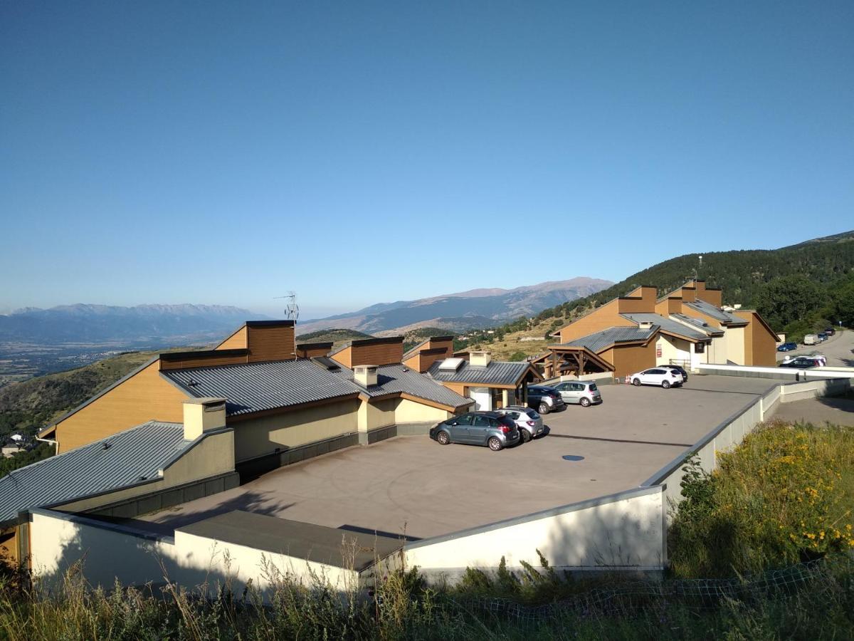 Appartement 604 Avec Vue Sur La Vallee De La Cerdagne Font-Romeu-Odeillo-Via Eksteriør bilde